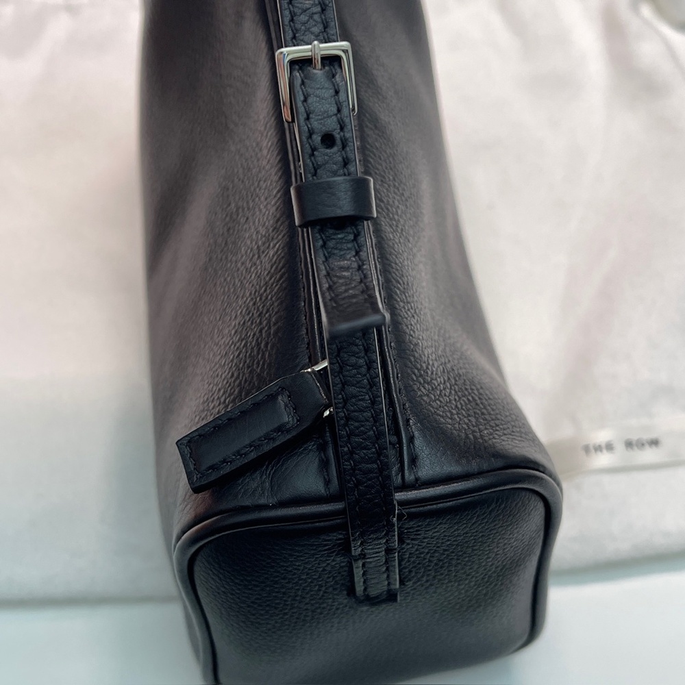 THE ROW Black 90s Zip leather Shoulder Bag Mini handbag Bag w/dust bag - Picture 3 of 16